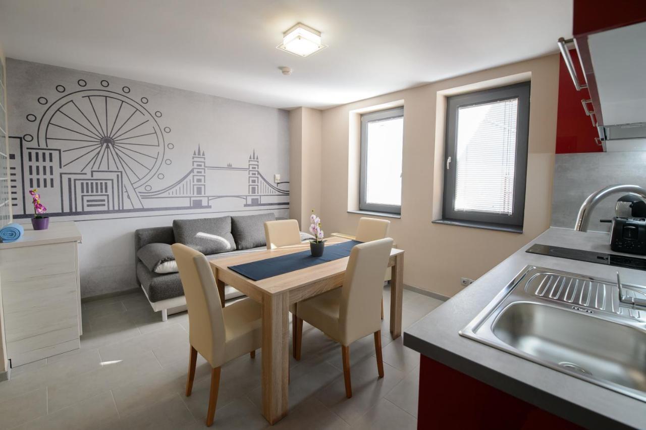 HR Apartmanház Eger Exterior foto