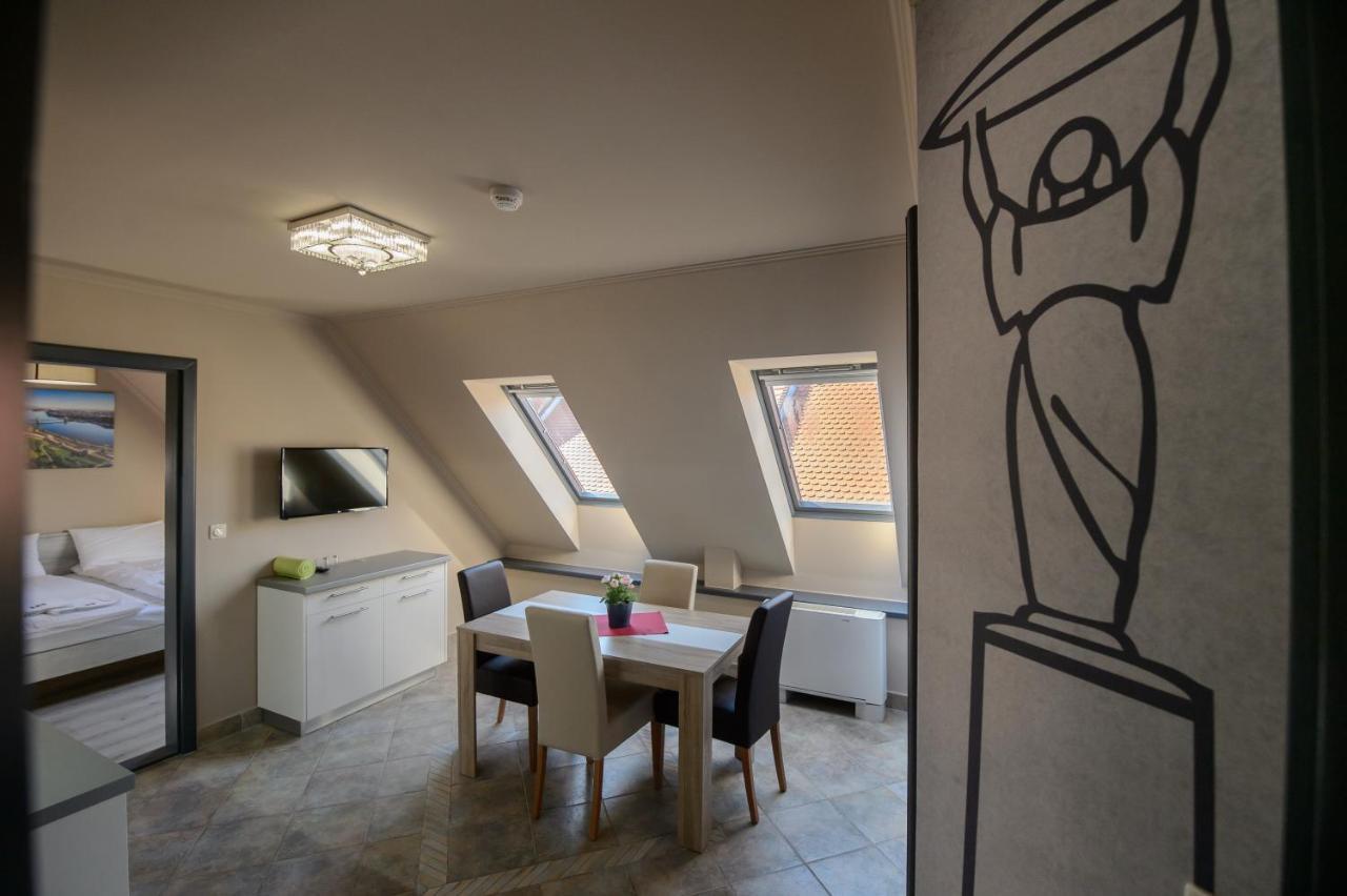 HR Apartmanház Eger Exterior foto