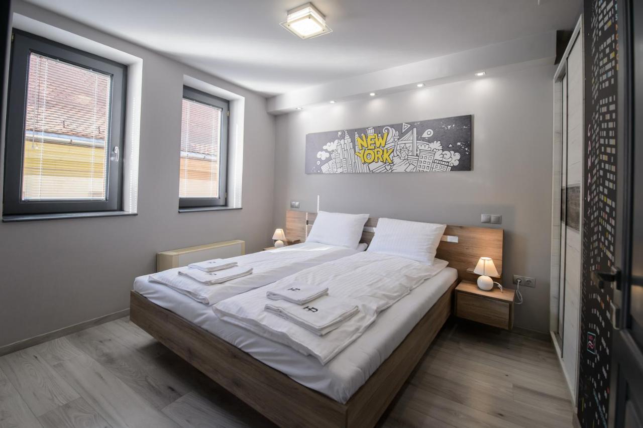 HR Apartmanház Eger Exterior foto